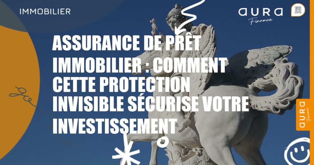 Un couple souriant devant leur nouvelle maison, protégé par une assurance de prêt immobilier qui sécurise leur investissement contre les aléas de la vie